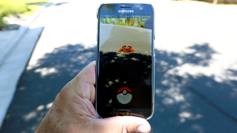 Irak : parti combattre Daesh, un volontaire américain joue à Pokémon Go sur le front