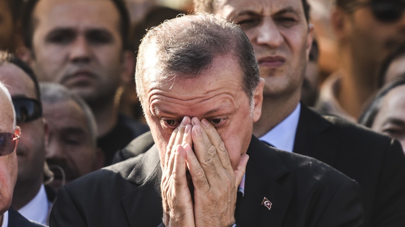 Coup d'Etat en Turquie : les premières images des militaires prenant d'assaut l’hôtel d'Erdogan