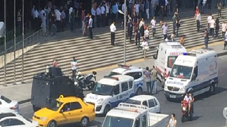 L'adjoint au maire d'un quartier d'Istanbul visé par balle à la tête dans un état critique (PHOTOS)