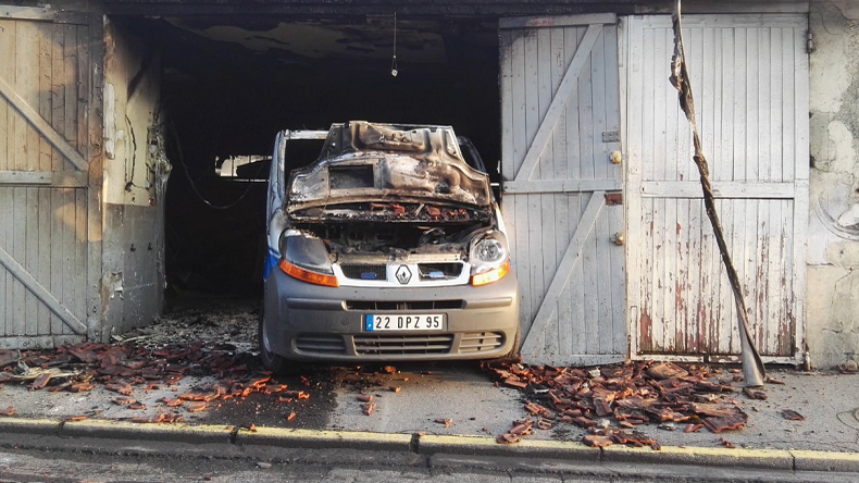Nouvelle nuit de violences dans le Val-d'Oise (PHOTOS, VIDEOS) après le décès d'Adama Traoré