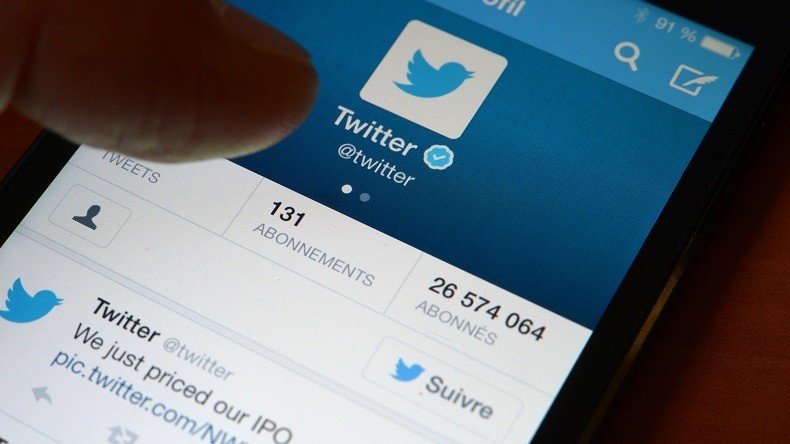 Depuis 2012, des milliers de photos indiscrètes de femmes circulent sur Twitter à leur insu