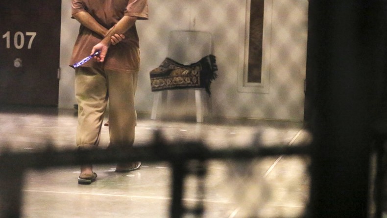 Malgré une erreur sur son identité, un prisonnier de Guantanamo se voit refuser sa libération