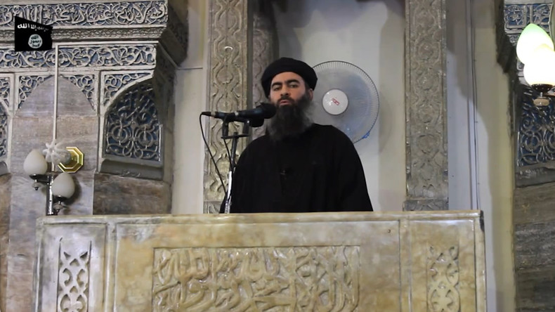 Selon un juge antiterroriste, Facebook et Twitter facilitent le travail de propagande de Daesh