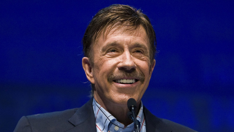 Chuck Norris prévient : une victoire d’Hillary Clinton «détruirait ce qu'il reste des Etats-Unis»
