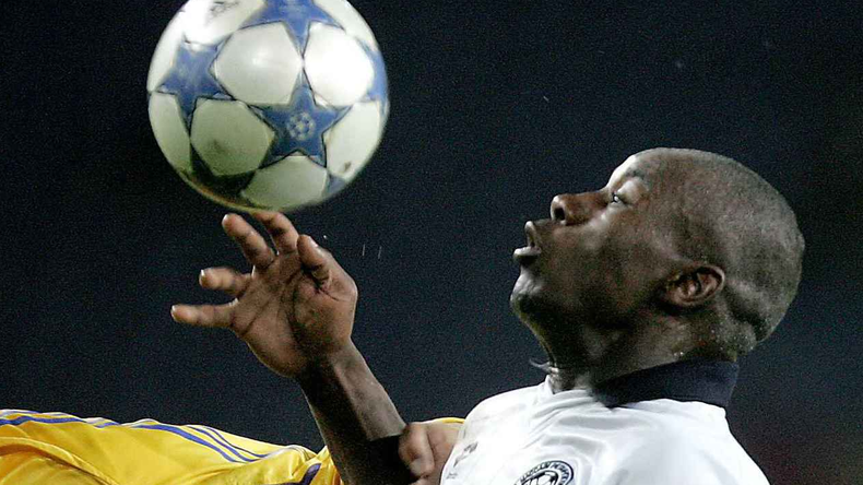 Un ex-footballeur professionnel joue les passeurs de migrants et prend 10 mois ferme