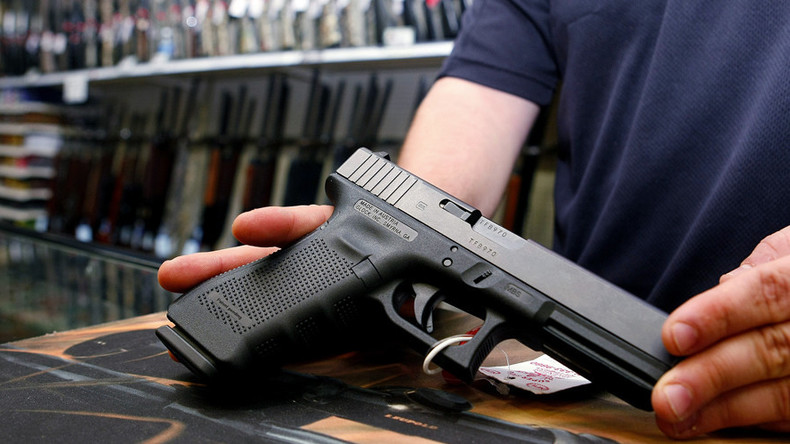 Les Allemands se ruent sur les armes d'autodéfense dans la peur de nouvelles attaques