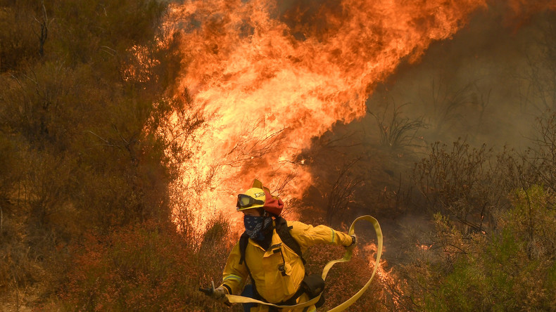 Un Allemand fait ses besoins et provoque un incendie mortel en Espagne (VIDEO)
