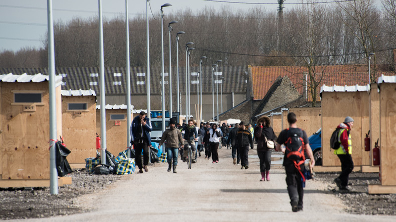 Nord : des écoles publiques vont prendre en charge l'éducation d'enfants de migrants