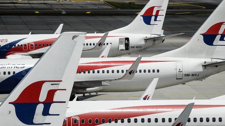 MH370 : l'avion aurait plongé dans l'océan après avoir vidé ses réserves de carburant