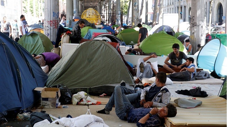 Sondage : pour une majorité de Français, il y a trop de migrants