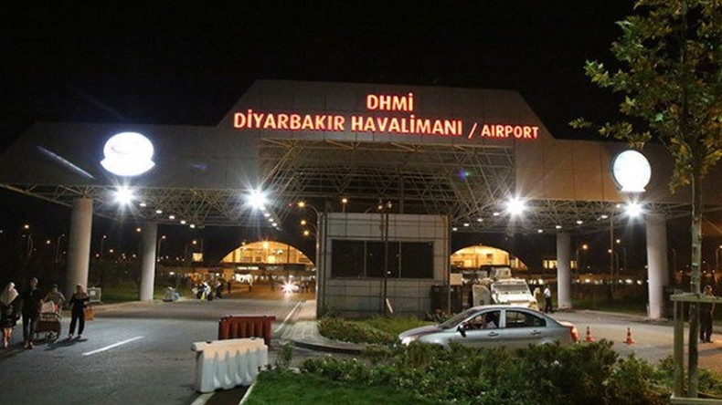 Turquie : attaque à la roquette sur l’aéroport de Diyarbakir (VIDEO)