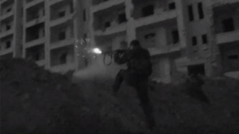 Syrie : une milice kurde filmée lors d'affrontements avec le Front Al-Nosra (VIDEO EXCLUSIVE)
