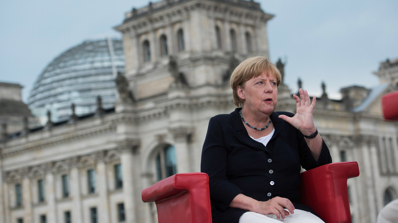 Merkel juge inacceptable le refus de pays européens d'accueillir des réfugiés musulmans