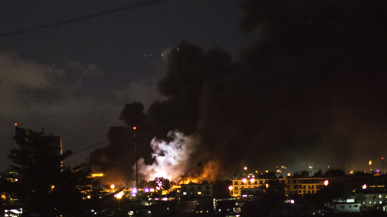 Gabon : l'Assemblée nationale de Libreville en feu après la réélection d'Ali Bongo (IMAGES)