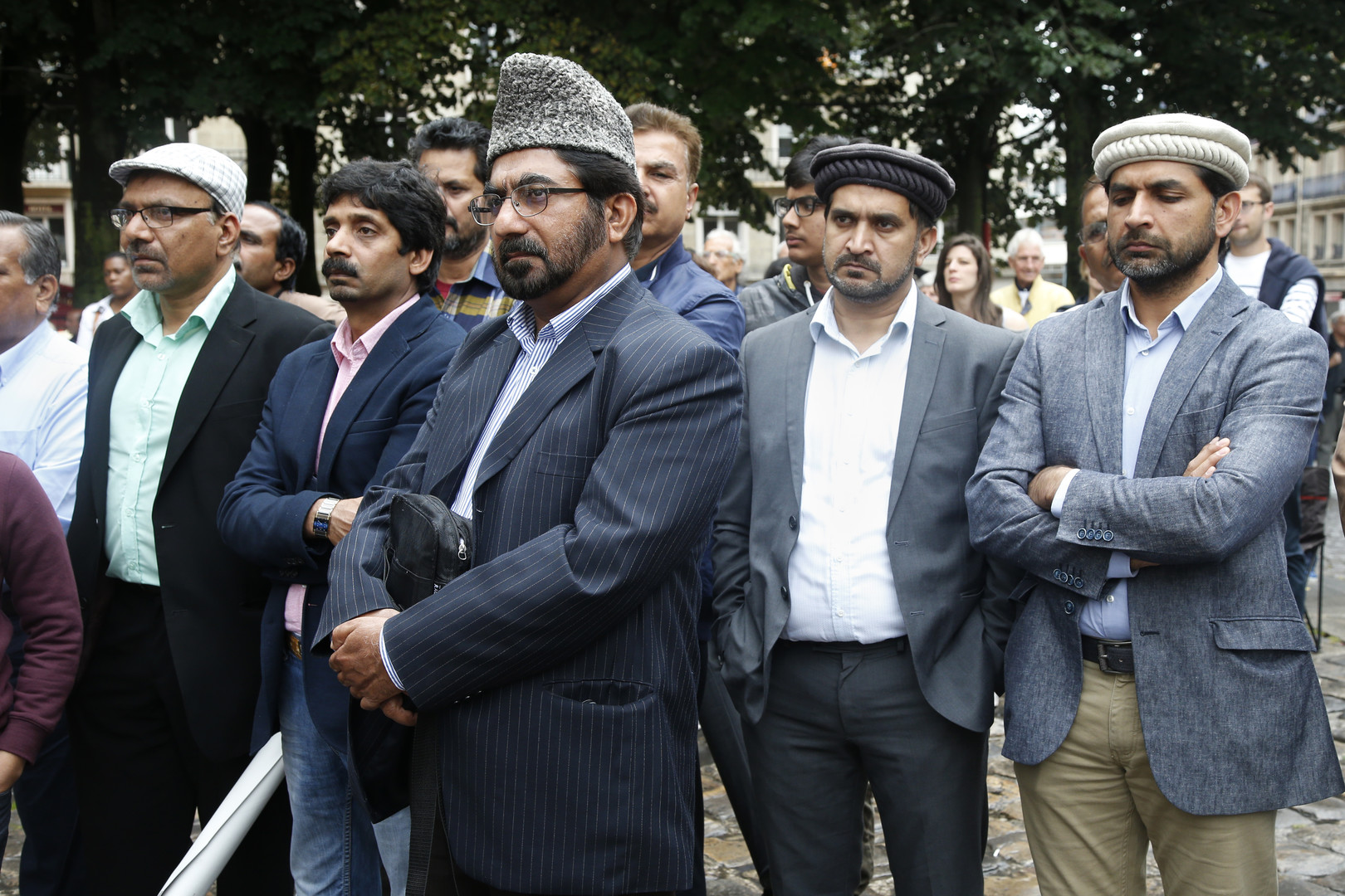 Rouen : les funérailles de l'abbé Hamel rassemblent des milliers de personnes