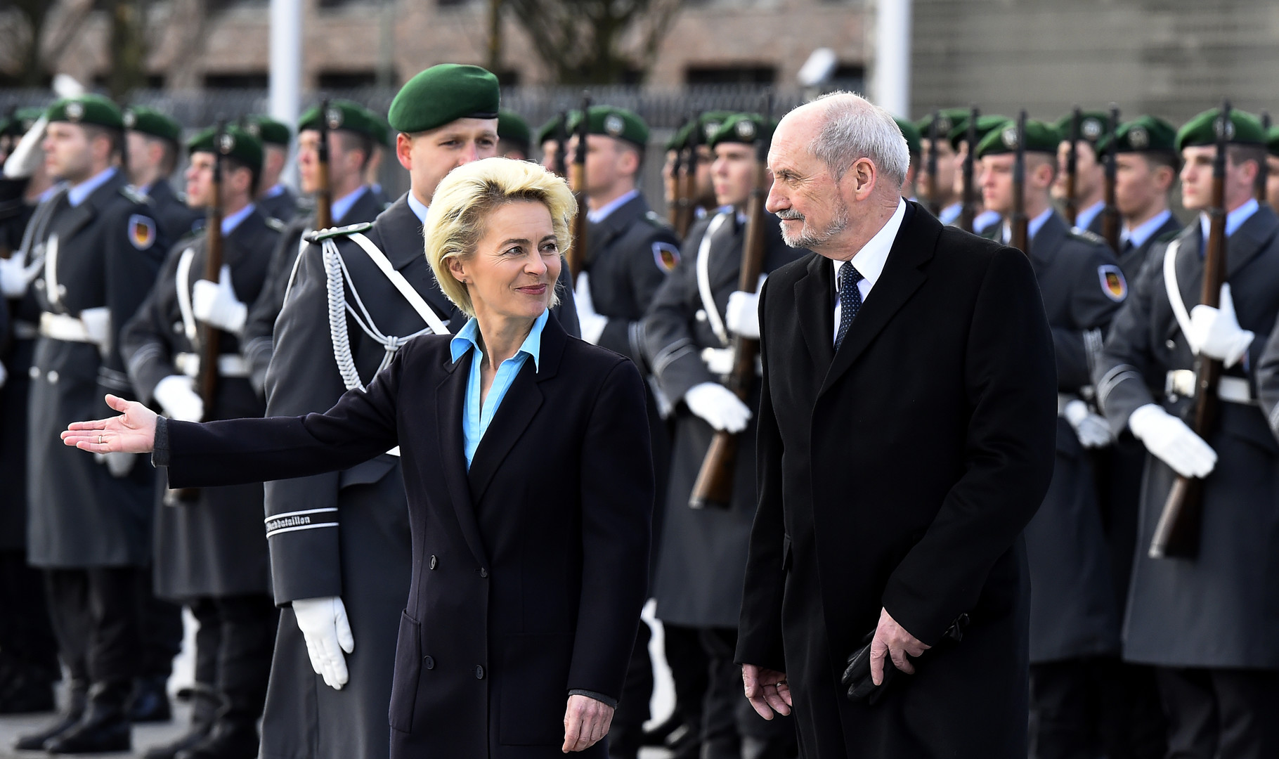 Antoni Macierewicz, antisémite, complotiste ... mais ministre de la Défense russophobe fréquentable