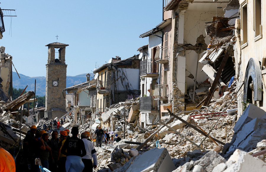 Un nouveau séisme frappe l’Italie, le bilan s’alourdit, passant à 241 morts (PHOTOS)