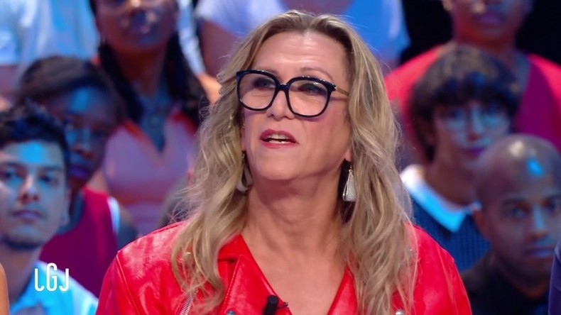 Le CSA saisi pour des blagues douteuses au «Grand Journal» envers une journaliste transgenre