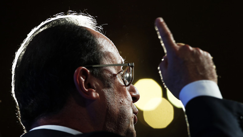 11 septembre : pour Hollande, la France est «victime des conséquences du chaos» engendré par les USA