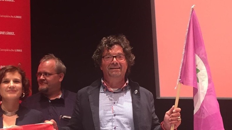 Allemagne : un député de gauche admet avoir joué les passeurs