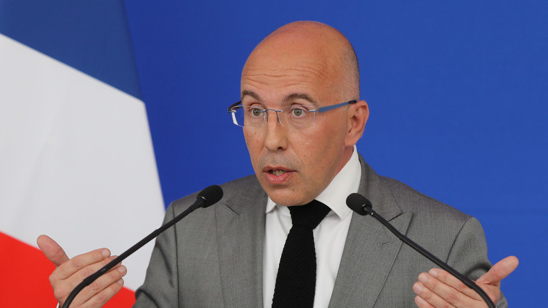 Eric Ciotti réclame la restauration d'un service militaire... qu'il n'a jamais accompli