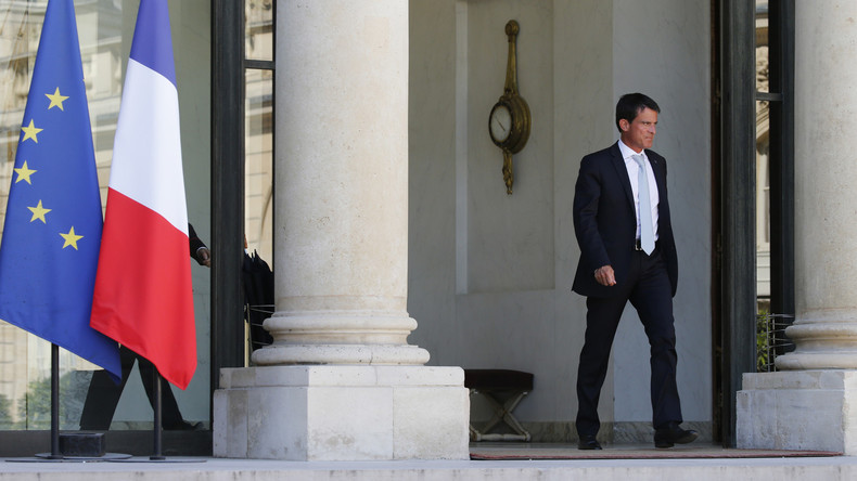 Manuel Valls défend l'idée de revenu universel