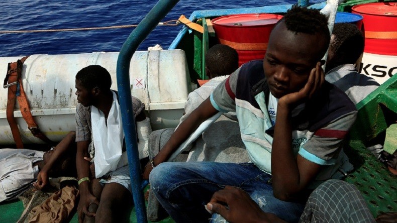 Des journalistes de l'émission «Zone Interdite» sur M6 accusés d'avoir instrumentalisé des migrants
