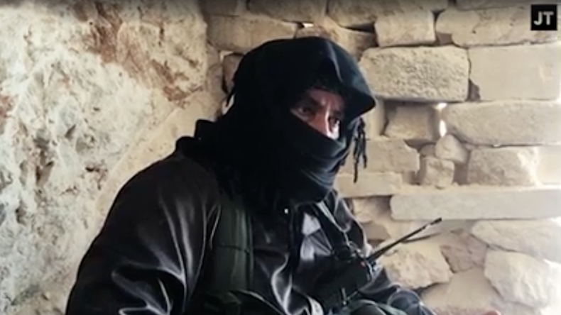 Un commandant du Front Al-Nosra : «Les USA sont de notre côté et nous arment via des pays tiers»