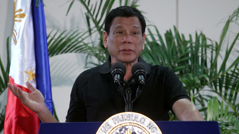 Duterte veut être le Hitler philippin et se débarrasser de millions de drogués