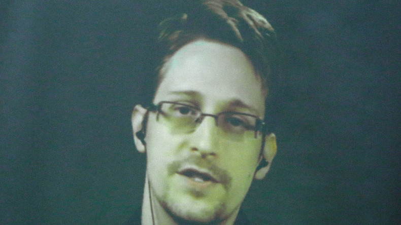 Après les révélations sur l'espionnage des comptes Yahoo, Snowden appelle à clôturer les emails