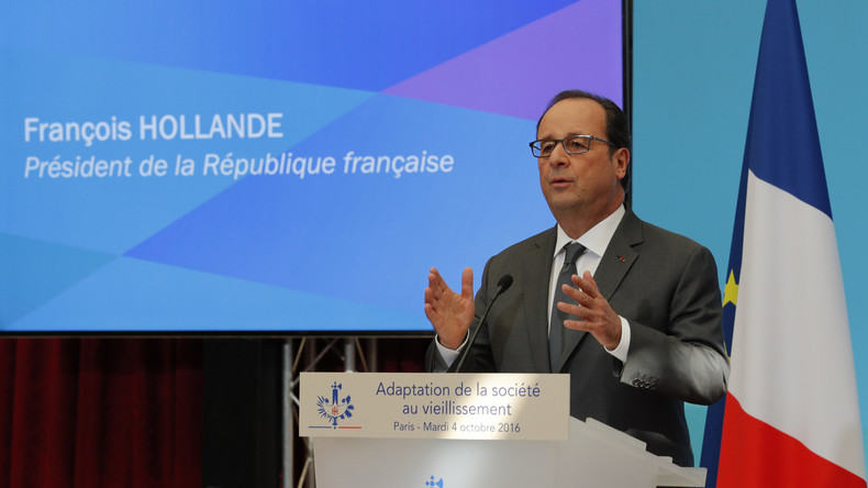 François Hollande accusé de faire campagne pour la présidentielle aux frais de l'Etat