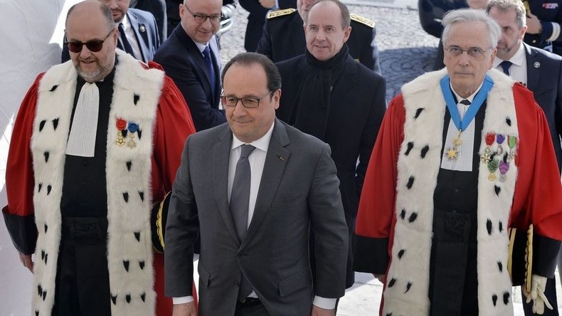 «Lâcheté» des juges : les propos de Hollande sonnent comme une «humiliation» pour les magistrats