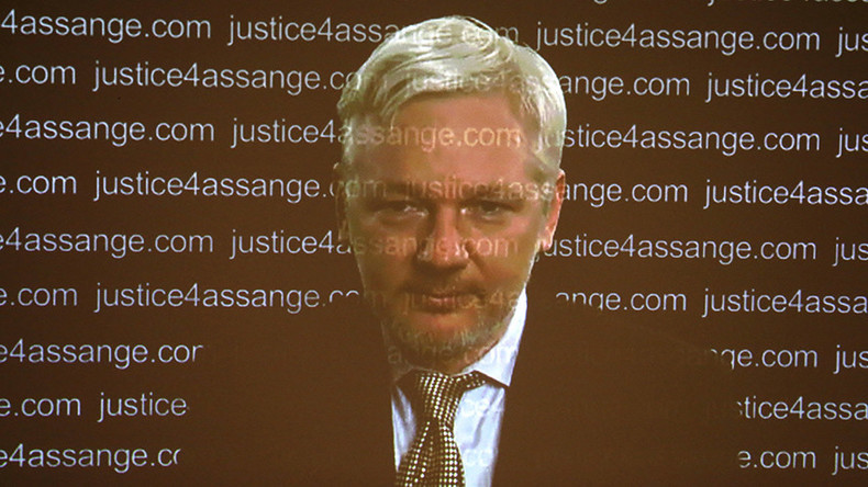 WikiLeaks : Julian Assange privé d'internet par des services gouvernementaux