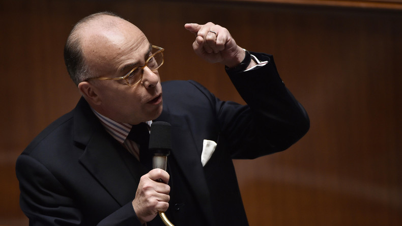 Mineurs isolés de Calais : Cazeneuve exhorte de nouveau Londres à «remplir son devoir moral»