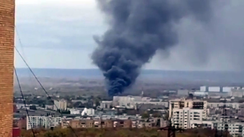 Russie : incendie dans un centre d'engins spatiaux (VIDEO)