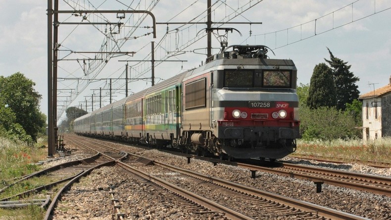 Accident mortel à un passage à niveau : la SNCF condamnée à payer 325 000 euros