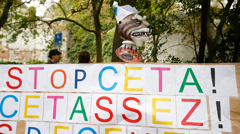 CETA : L'UE et le Canada décideront lundi soir s'ils maintiennent le sommet de signature