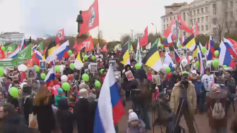 Plus de 1000 personnes ont défilé à Moscou pour l'interdiction de l'avortement (VIDEO)