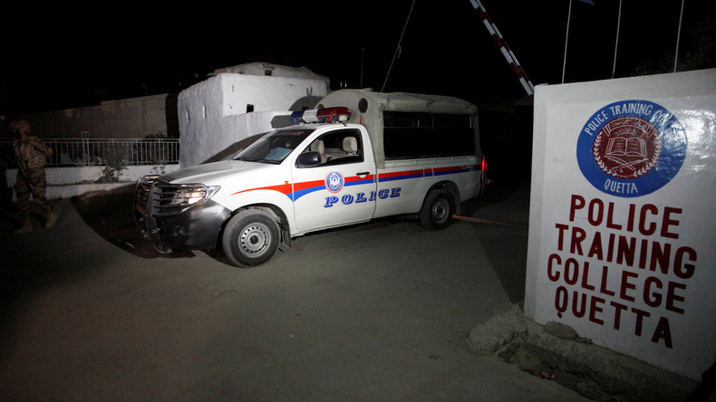 Une école de police cible d'une attaque au Pakistan, 59 morts