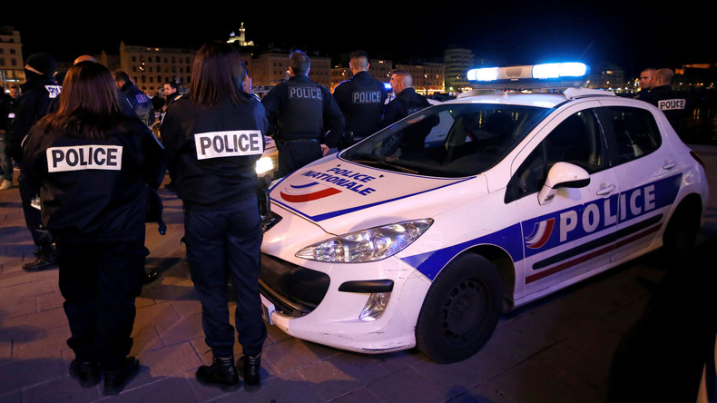 Deux femmes d'un recruteur français de Daesh expulsées de Turquie et mises en examen en France