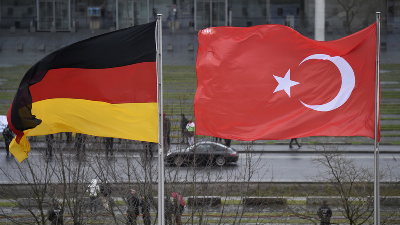 L'Allemagne ouvre ses portes aux réfugiés politiques venant de Turquie