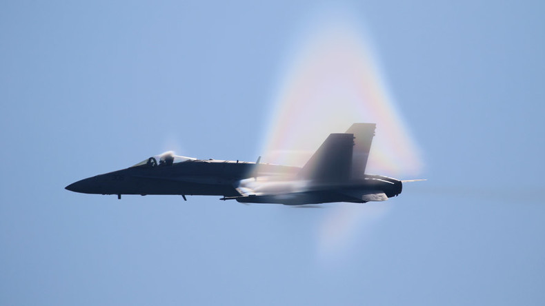 Deux avions militaires américains se percutent au large de la Californie