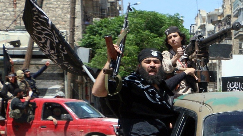 Syrie : Barack Obama veut finalement abattre les dirigeants du Front al-Nosra, lié à Al-Qaïda
