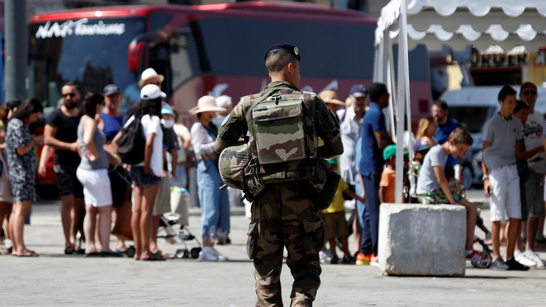 Pour «protéger la démocratie», Valls entend prolonger l'état d'urgence jusqu'à la présidentielle