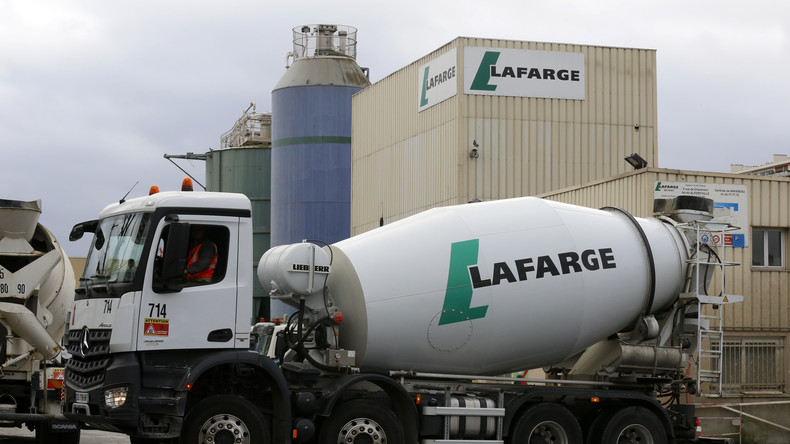 Activités du cimentier Lafarge en Syrie : plainte de l'ONG Sherpa pour financement du terrorisme
