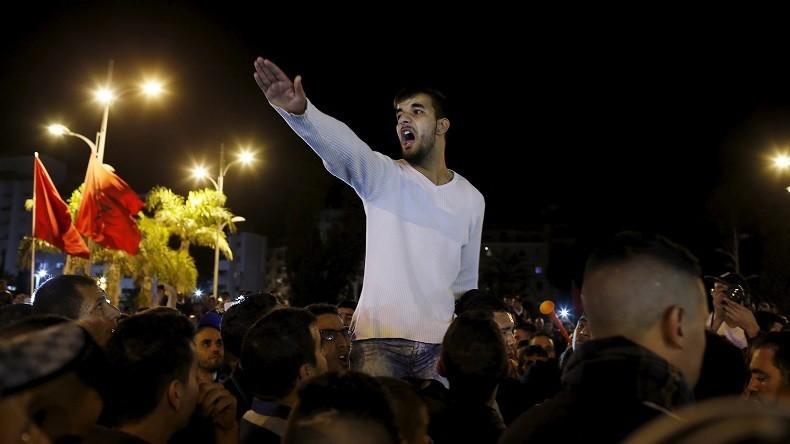 Maroc: des milliers de manifestants dans une ville du nord (PHOTOS)
