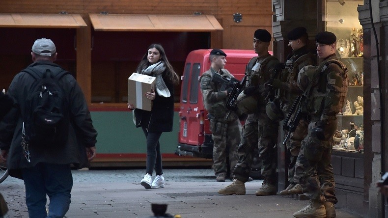 Attentat déjoué : à Strasbourg, incompréhension devant l'école dont un animateur a été arrêté