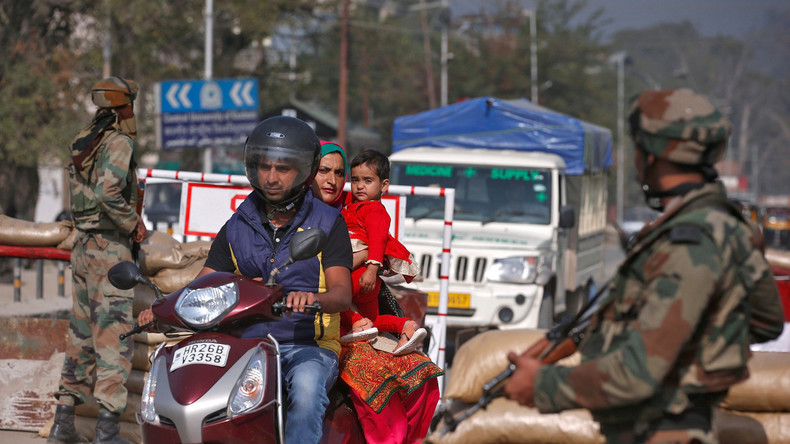 La tension monte au Cachemire : 11 morts civils dans un bus touché par des tirs indiens