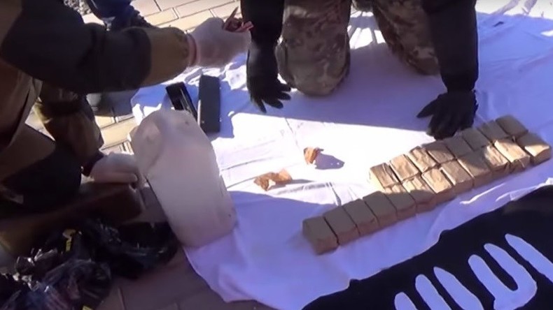 Opération antiterroriste dans le sud de la Russie : armes, explosifs et drapeau de Daesh trouvés