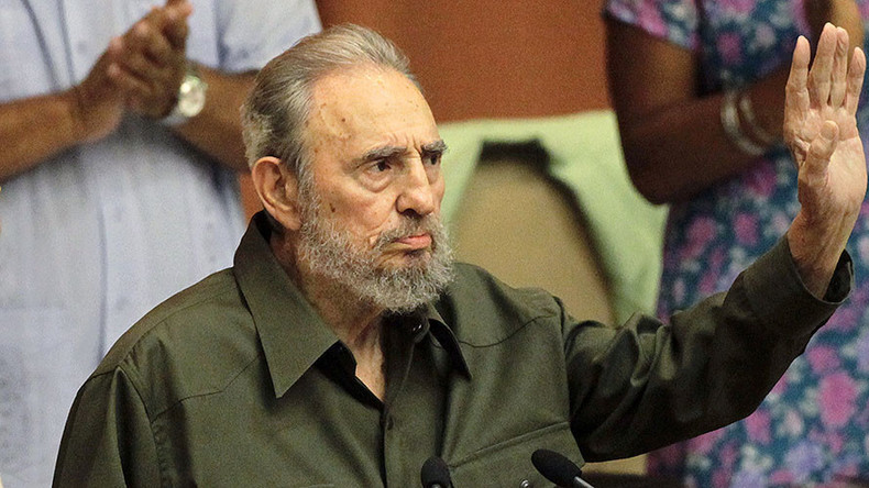 Le père de la révolution cubaine, Fidel Castro, est mort
